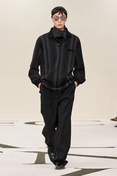 Look 26